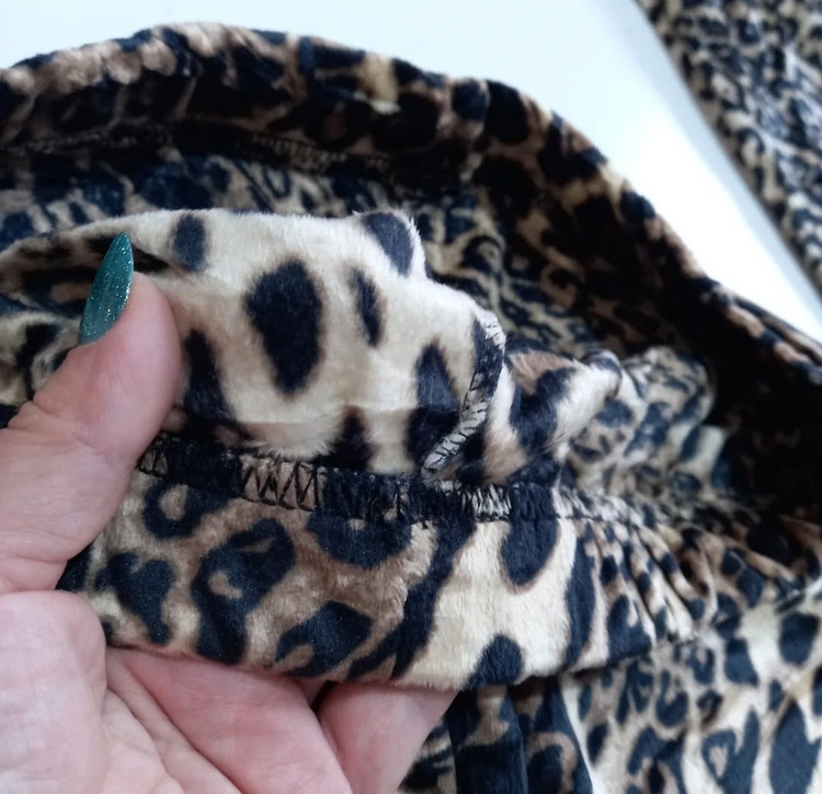 شلوار مخمل پلنگی داخل خز